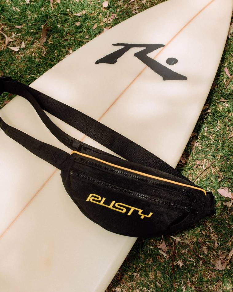 Rusty Blur Crossbody Bag - Black