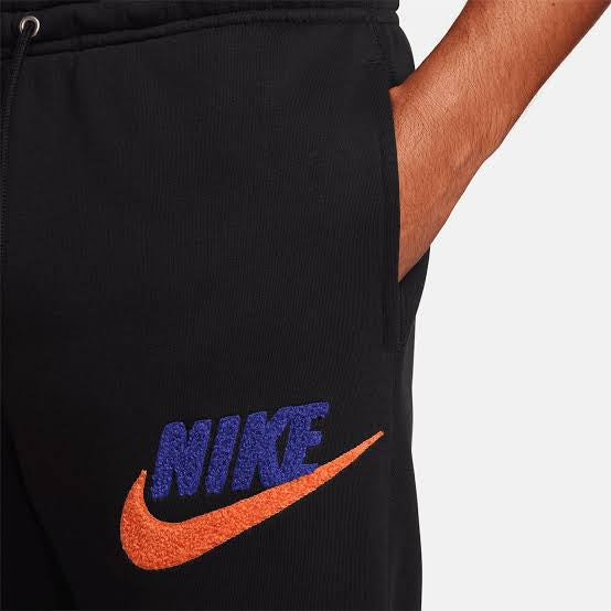 Nike club Fleece Brushed Track Pants - Black