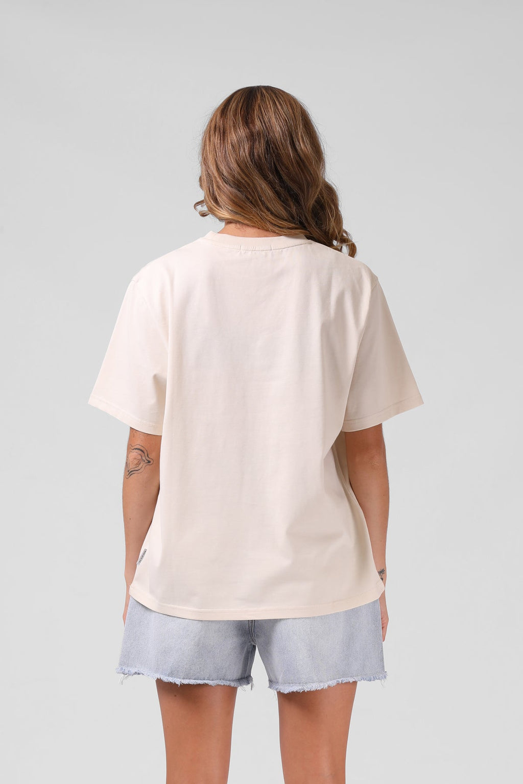 RPM 94 Crest Tee - Vintage Cream